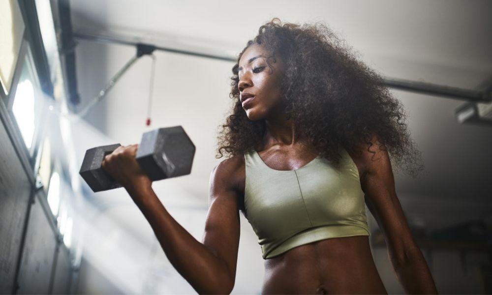 Tips on How To Lift Weights Properly - Utah Home Fitness